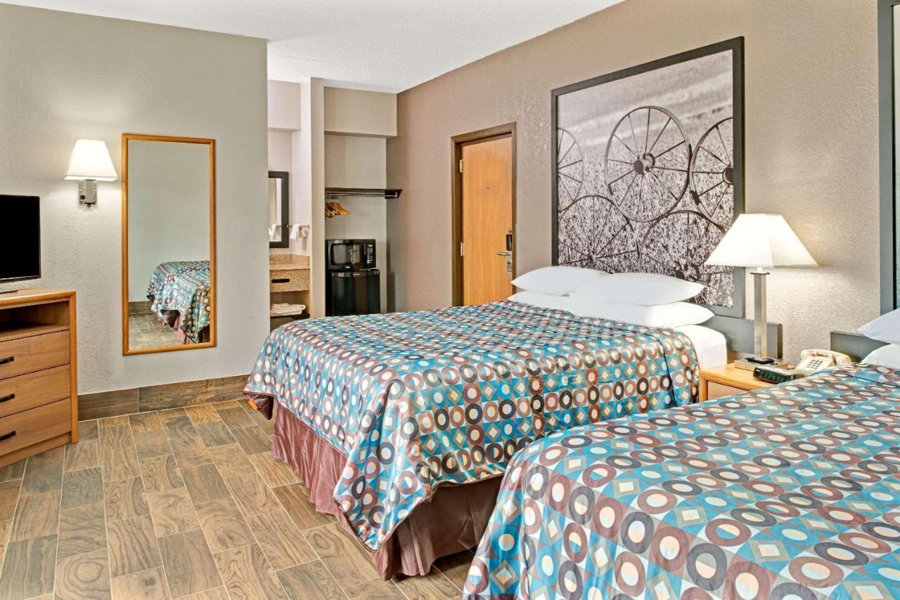 Hotel Super 8 by Wyndham Walnut Zewnętrze zdjęcie
